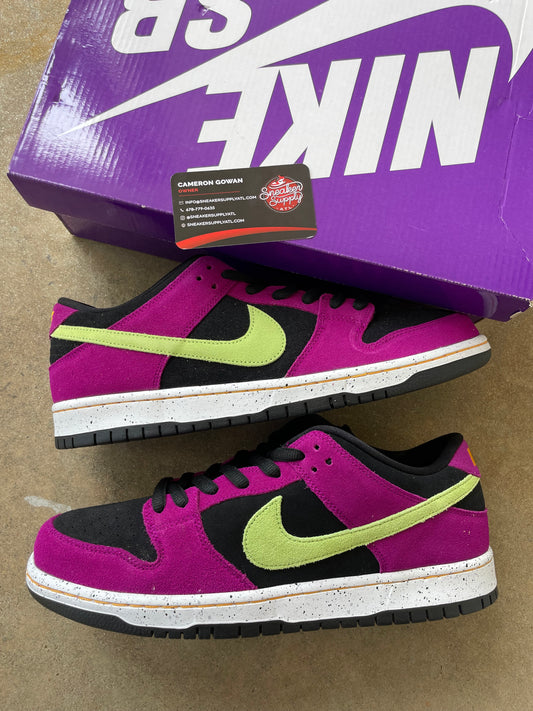 Nike SB Dunk low pro ACG TERRA RED PLUM